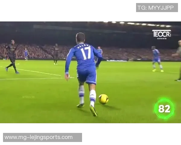 提升足球技巧的拨球教学视频全解析助你成为场上明星