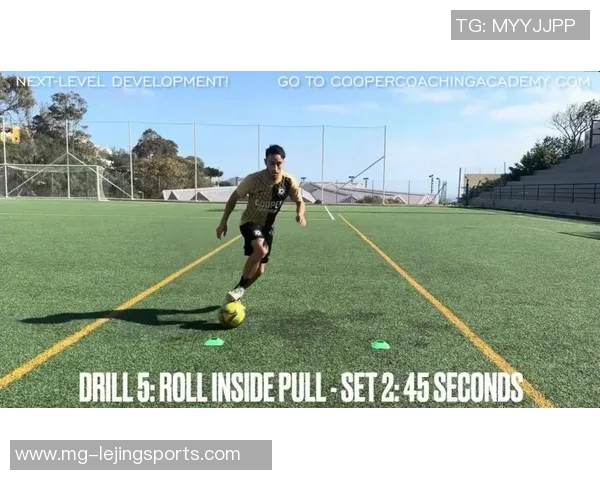 足球新手训练指南从基础技巧到实战演练全方位提升你的球技